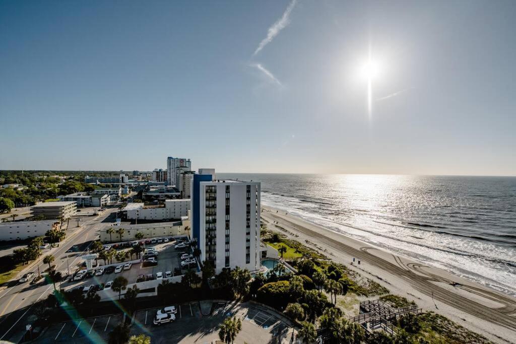 Royal Retreat-Amazing View-King Bed-1 Bedroom-Full Kitchen-Free Parking-Self Check-In Myrtle Beach Dış mekan fotoğraf