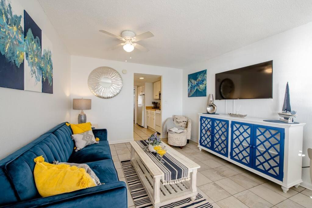 Royal Retreat-Amazing View-King Bed-1 Bedroom-Full Kitchen-Free Parking-Self Check-In Myrtle Beach Dış mekan fotoğraf