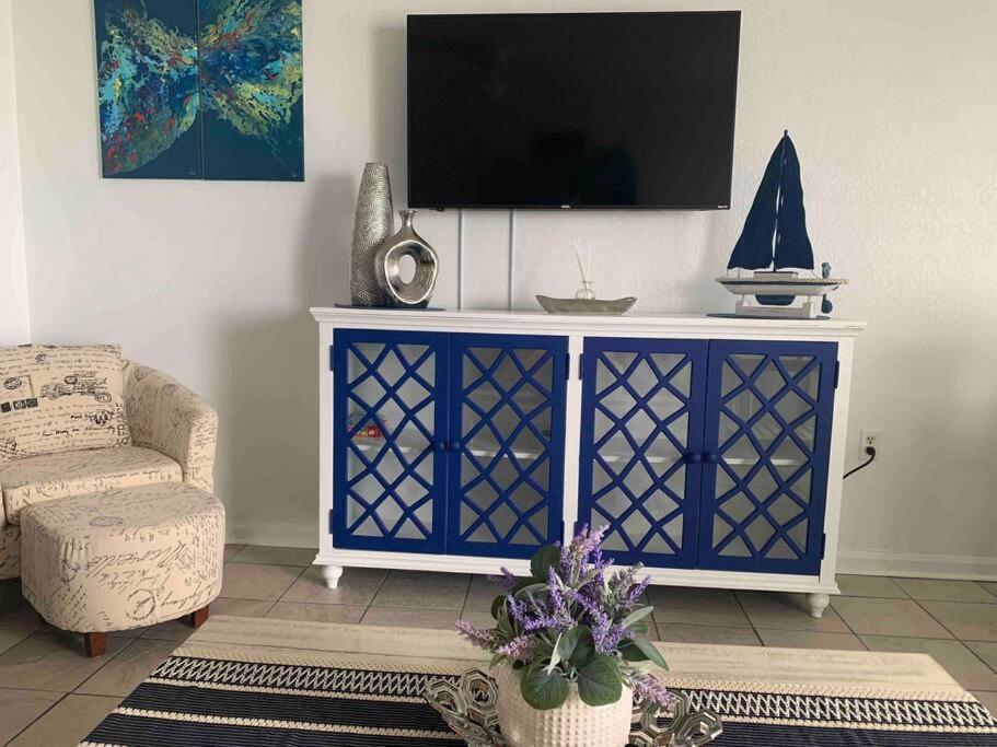 Royal Retreat-Amazing View-King Bed-1 Bedroom-Full Kitchen-Free Parking-Self Check-In Myrtle Beach Dış mekan fotoğraf