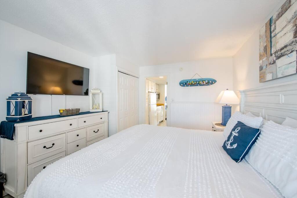 Royal Retreat-Amazing View-King Bed-1 Bedroom-Full Kitchen-Free Parking-Self Check-In Myrtle Beach Dış mekan fotoğraf