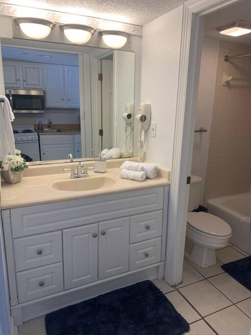 Royal Retreat-Amazing View-King Bed-1 Bedroom-Full Kitchen-Free Parking-Self Check-In Myrtle Beach Dış mekan fotoğraf