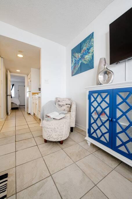 Royal Retreat-Amazing View-King Bed-1 Bedroom-Full Kitchen-Free Parking-Self Check-In Myrtle Beach Dış mekan fotoğraf